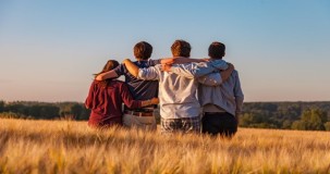 Aile Dinamikleri ve İlişkiler: Sağlıklı İletişim ve Bağların Güçlendirilmesi